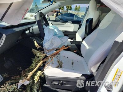 Zdjęcie 7 z 13 samochodu: 2026 TESLA MODEL Y VIN:7SAYGDED2TF442207 - miniatura