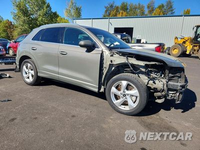 Czwarte zdjęcie samochodu z boku: 2021 AUDI Q3 PREMIUM 40 VIN:WA1AUCF30M1097965 - miniatura