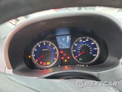 Zdjęcie 9 z 12 samochodu: 2014 HYUNDAI ACCENT GS VIN:KMHCT5AE6EU163050 - miniatura