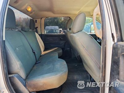 Zdjęcie 10 z 12 samochodu: 2017 RAM 3500 ST VIN:3C63RRGL8HG775569 - miniatura