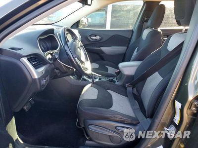 Zdjęcie 7 z 12 samochodu: 2014 JEEP CHEROKEE LATITUDE VIN:1C4PJLCS3EW262223 - miniatura