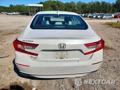 Zdjęcie 6 z 13 samochodu: 2018 HONDA ACCORD LX VIN:1HGCV1F1XJA174157 - miniatura