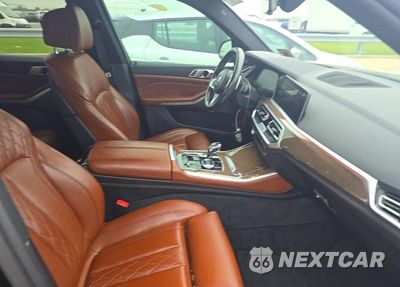 Piąte zdjęcie samochodu w środku: 2019 BMW X5 XDRIVE40I VIN:5UXCR6C55KLL53461 - miniatura