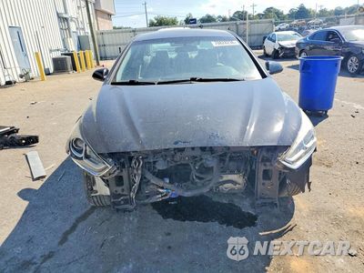 Piąte zdjęcie samochodu w środku: 2018 HYUNDAI SONATA SE VIN:5NPE24AF7JH696306 - miniatura