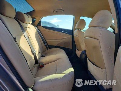 Zdjęcie 10 z 13 samochodu: 2014 HYUNDAI SONATA GLS VIN:5NPEB4AC5EH930115 - miniatura