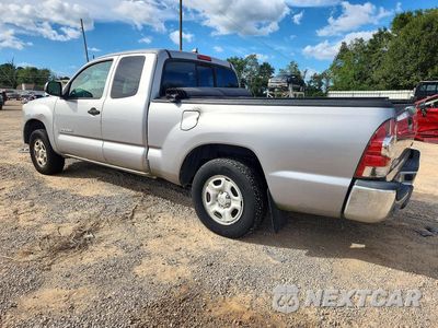 Drugie zdjęcie samochodu z przodu: 2015 TOYOTA TACOMA BASE VIN:5TFTX4CN2FX068288 - miniatura