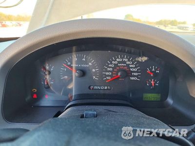 Zdjęcie 9 z 12 samochodu: 2005 FORD F150 VIN:1FTRF04W55KD00455 - miniatura