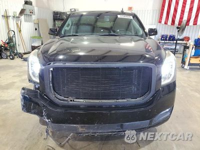 Piąte zdjęcie samochodu w środku: 2016 GMC YUKON DENALI VIN:1GKS2CKJXGR295578 - miniatura