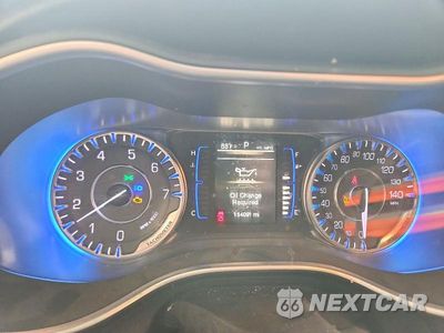 Zdjęcie 9 z 12 samochodu: 2015 CHRYSLER 200 LIMITED VIN:1C3CCCAB1FN672946 - miniatura