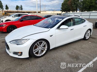 2013 TESLA MODEL S 5YJSA1CN8DFP04313 - główne zdjęcie licytacji z USA - miniatura