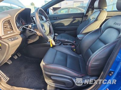 Zdjęcie 7 z 12 samochodu: 2017 HYUNDAI ELANTRA SPORT VIN:KMHD04LB2HU335489 - miniatura