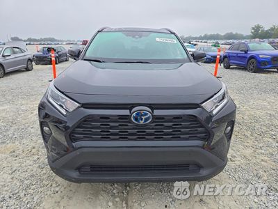 Piąte zdjęcie samochodu w środku: 2021 TOYOTA RAV4 HYBRID XLE PREMIUM VIN:4T3B6RFV4MU051971 - miniatura