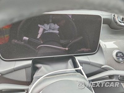 Zdjęcie 9 z 12 samochodu: 2025 MERCEDES-BENZ GLC COUPE 300 4MATIC VIN:W1NKJ4HB6SF419871 - miniatura