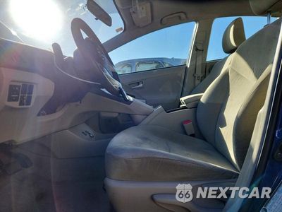 Zdjęcie 7 z 12 samochodu: 2010 TOYOTA PRIUS III VIN:JTDKN3DU0A0239316 - miniatura