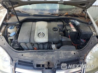 Zdjęcie 11 z 12 samochodu: 2008 VOLKSWAGEN JETTA SE VIN:3VWRZ71K98M135778 - miniatura