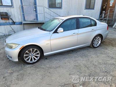 2011 BMW 328 I SULEV WBAPH5G5XBNM79326 - główne zdjęcie licytacji z USA - miniatura
