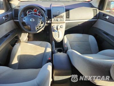 Zdjęcie 8 z 12 samochodu: 2010 NISSAN SENTRA 2.0 VIN:3N1AB6AP8AL645158 - miniatura