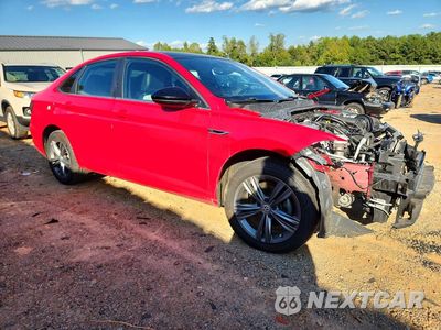 Czwarte zdjęcie samochodu z boku: 2019 VOLKSWAGEN JETTA S VIN:3VWCB7BU2KM163438 - miniatura
