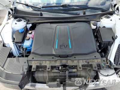 Zdjęcie 12 z 14 samochodu: 2022 HYUNDAI IONIQ 5 SE VIN:KM8KM4AE4NU068053 - miniatura