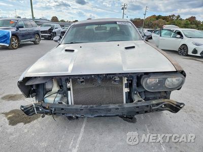 Piąte zdjęcie samochodu w środku: 2013 DODGE CHALLENGER SXT VIN:2C3CDYAG0DH634314 - miniatura