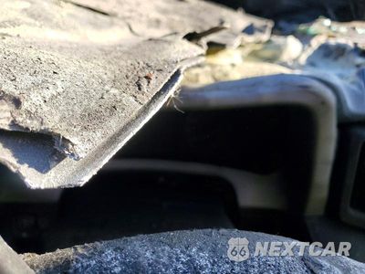 Zdjęcie 9 z 12 samochodu: 2017 TOYOTA RAV4 LE VIN:2T3BFREV3HW595448 - miniatura