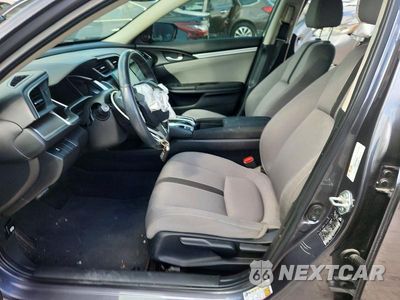 Zdjęcie 7 z 13 samochodu: 2018 HONDA CIVIC EX VIN:JHMFC1F39JX029643 - miniatura