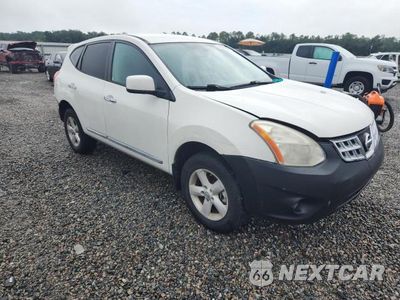 Czwarte zdjęcie samochodu z boku: 2013 NISSAN ROGUE S VIN:JN8AS5MT5DW014581 - miniatura