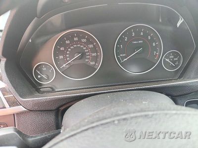 Zdjęcie 9 z 12 samochodu: 2017 BMW 330E VIN:WBA8E1C31HA029428 - miniatura