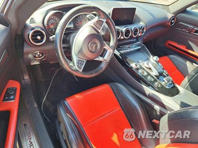 Zdjęcie 8 z 12 samochodu: 2018 MERCEDES-BENZ AMG GT VIN:WDDYK7HA4JA014584 - miniatura