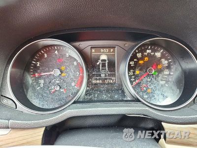 Zdjęcie 9 z 12 samochodu: 2016 VOLKSWAGEN PASSAT SE VIN:1VWBT7A39GC012154 - miniatura