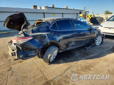 Trzecie zdjęcie samochodu z tyłu: 2019 TOYOTA CAMRY LE VIN:4T1B11HK5KU685864 - miniatura
