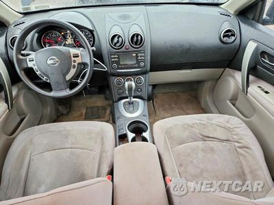 Zdjęcie 8 z 12 samochodu: 2014 NISSAN ROGUE SELECT S VIN:JN8AS5MVXEW715667 - miniatura