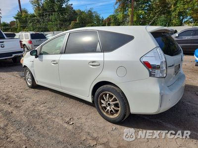 Drugie zdjęcie samochodu z przodu: 2013 TOYOTA PRIUS V THREE VIN:JTDZN3EU6D3264527 - miniatura