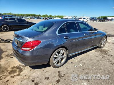 Trzecie zdjęcie samochodu z tyłu: 2015 MERCEDES-BENZ C 300 VIN:55SWF4JB0FU076424 - miniatura