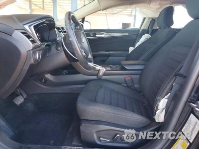Zdjęcie 7 z 12 samochodu: 2020 FORD FUSION SE VIN:3FA6P0HDXLR171491 - miniatura