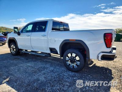 Drugie zdjęcie samochodu z przodu: 2024 GMC SIERRA K2500 DENALI VIN:1GT49REY1RF243594 - miniatura