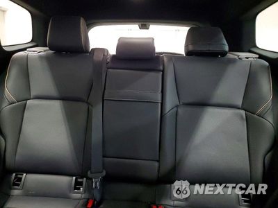 Zdjęcie 10 z 13 samochodu: 2025 TOYOTA CROWN SIGNIA LIMITED VIN:JTDACAAJ2S3005372 - miniatura