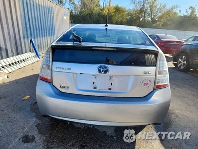 Zdjęcie 6 z 13 samochodu: 2011 TOYOTA PRIUS FOUR VIN:JTDKN3DU9B5290687 - miniatura