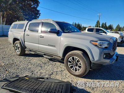 Czwarte zdjęcie samochodu z boku: 2021 TOYOTA TACOMA TRD SPORT VIN:5TFAZ5CN2MX117302 - miniatura