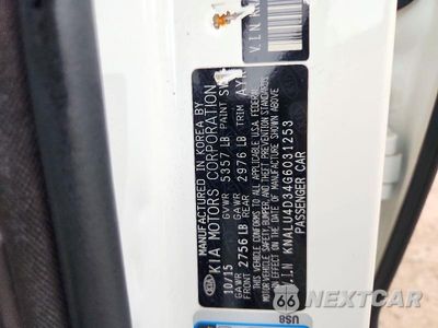 Zdjęcie 12 z 12 samochodu: 2016 KIA K900 LUXURY V6 VIN:KNALU4D34G6031253 - miniatura