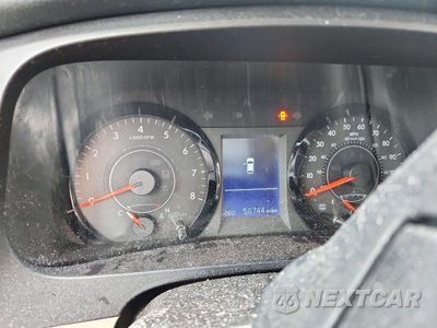 Zdjęcie 9 z 13 samochodu: 2017 TOYOTA SIENNA LE VIN:5TDKZ3DC6HS865651 - miniatura