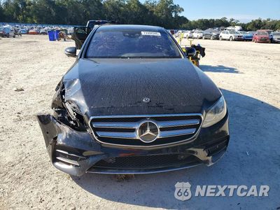 Piąte zdjęcie samochodu w środku: 2019 MERCEDES-BENZ E 300 VIN:WDDZF4JB2KA509734 - miniatura