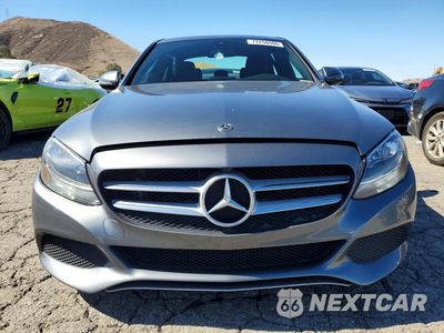 Piąte zdjęcie samochodu w środku: 2018 MERCEDES-BENZ C 300 VIN:55SWF4JB2JU254116 - miniatura