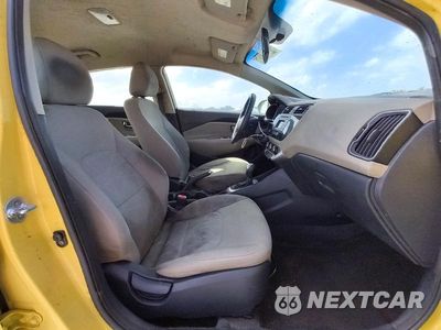 Zdjęcie 13 z 13 samochodu: 2016 KIA RIO LX VIN:KNADM4A37G6658604 - miniatura