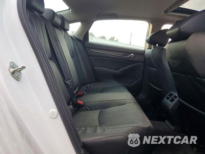 Zdjęcie 10 z 13 samochodu: 2018 HONDA ACCORD TOURING HYBRID VIN:1HGCV3F94JA006001 - miniatura