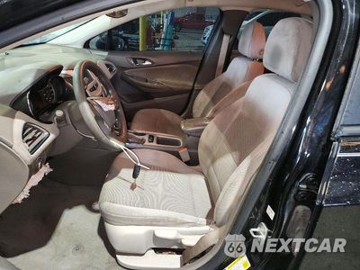 Zdjęcie 7 z 12 samochodu: 2017 CHEVROLET CRUZE LS VIN:1G1BC5SM3H7124613 - miniatura