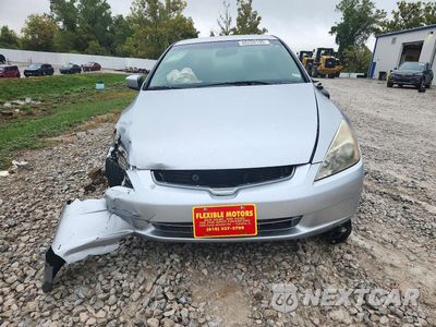 Piąte zdjęcie samochodu w środku: 2003 HONDA ACCORD LX VIN:JHMCM56313C033395 - miniatura