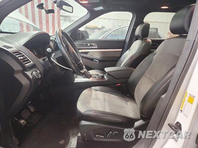 Zdjęcie 7 z 13 samochodu: 2017 FORD EXPLORER XLT VIN:1FM5K8D88HGC54553 - miniatura
