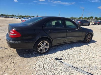 Trzecie zdjęcie samochodu z tyłu: 2006 MERCEDES-BENZ E 350 VIN:WDBUF56J76A859097 - miniatura