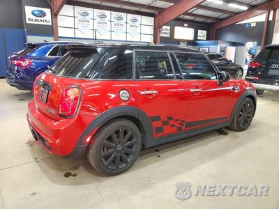 Trzecie zdjęcie samochodu z tyłu: 2017 MINI COOPER S VIN:WMWXU3C57H2B64082 - miniatura